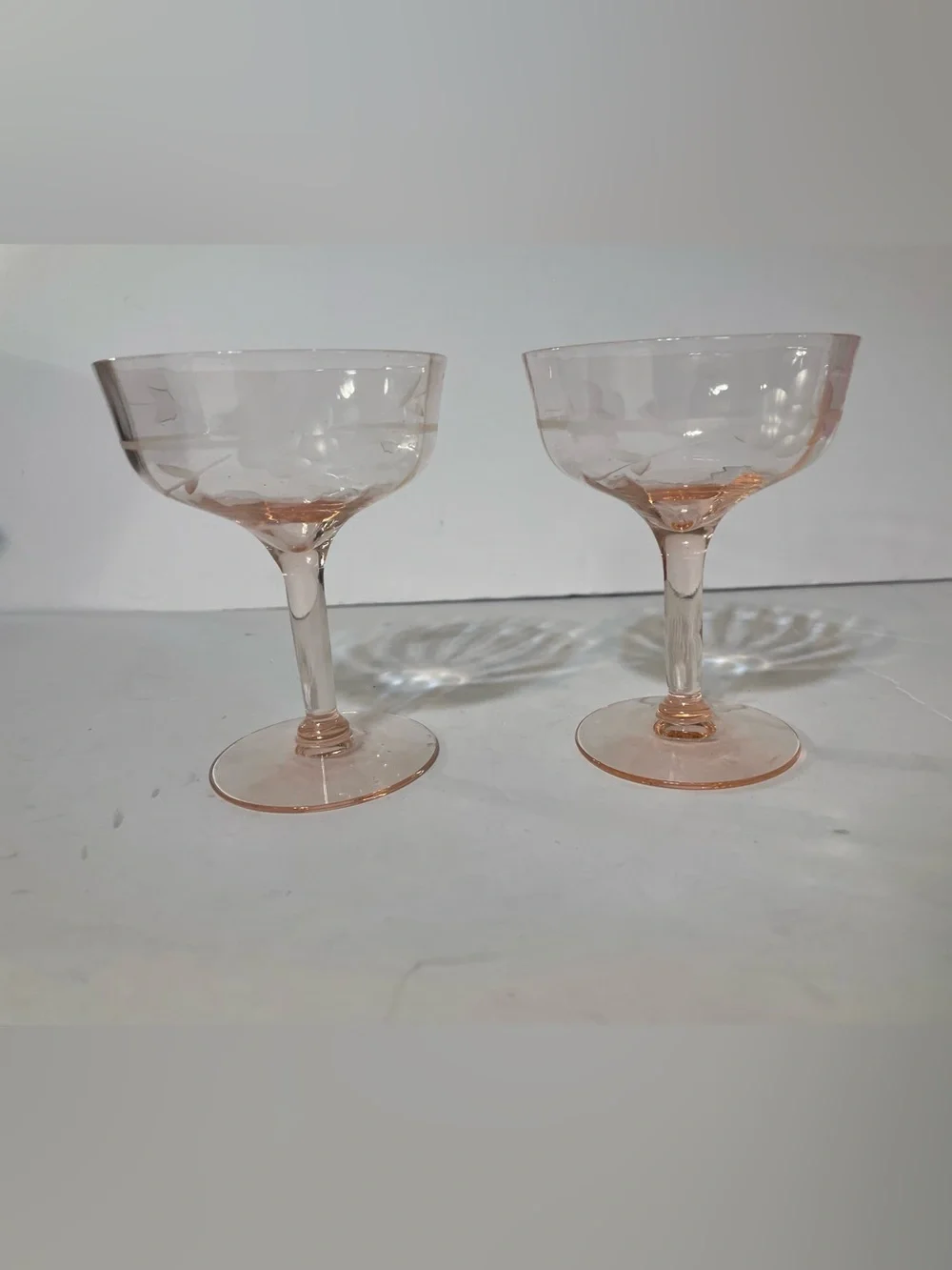 Set of 2 Pink Champagne Coupe Glasses